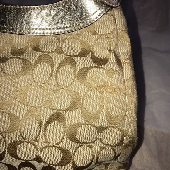 Coach Lynn Buckle Signature Hobo Shoulder Bag - Picture 7 of 8